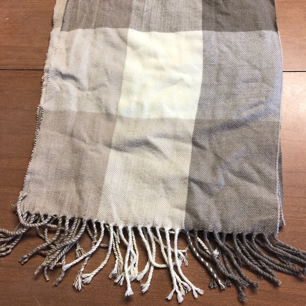 Plaid Cashmere Scarf Made in Scotland
